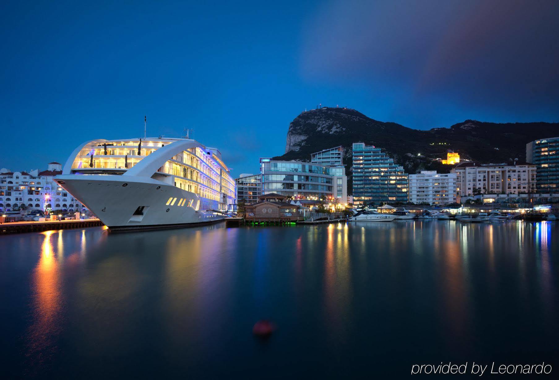Hotel Sunborn Gibraltar Extérieur photo
