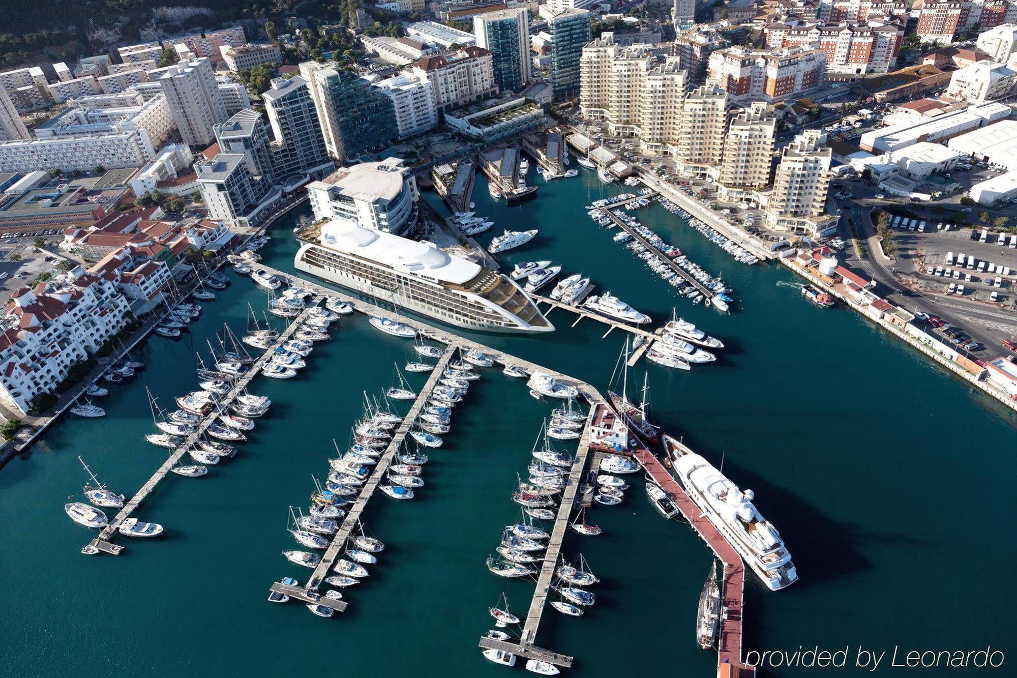 Hotel Sunborn Gibraltar Extérieur photo
