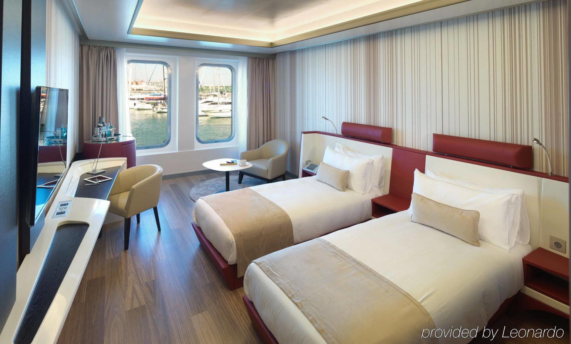 Hotel Sunborn Gibraltar Extérieur photo