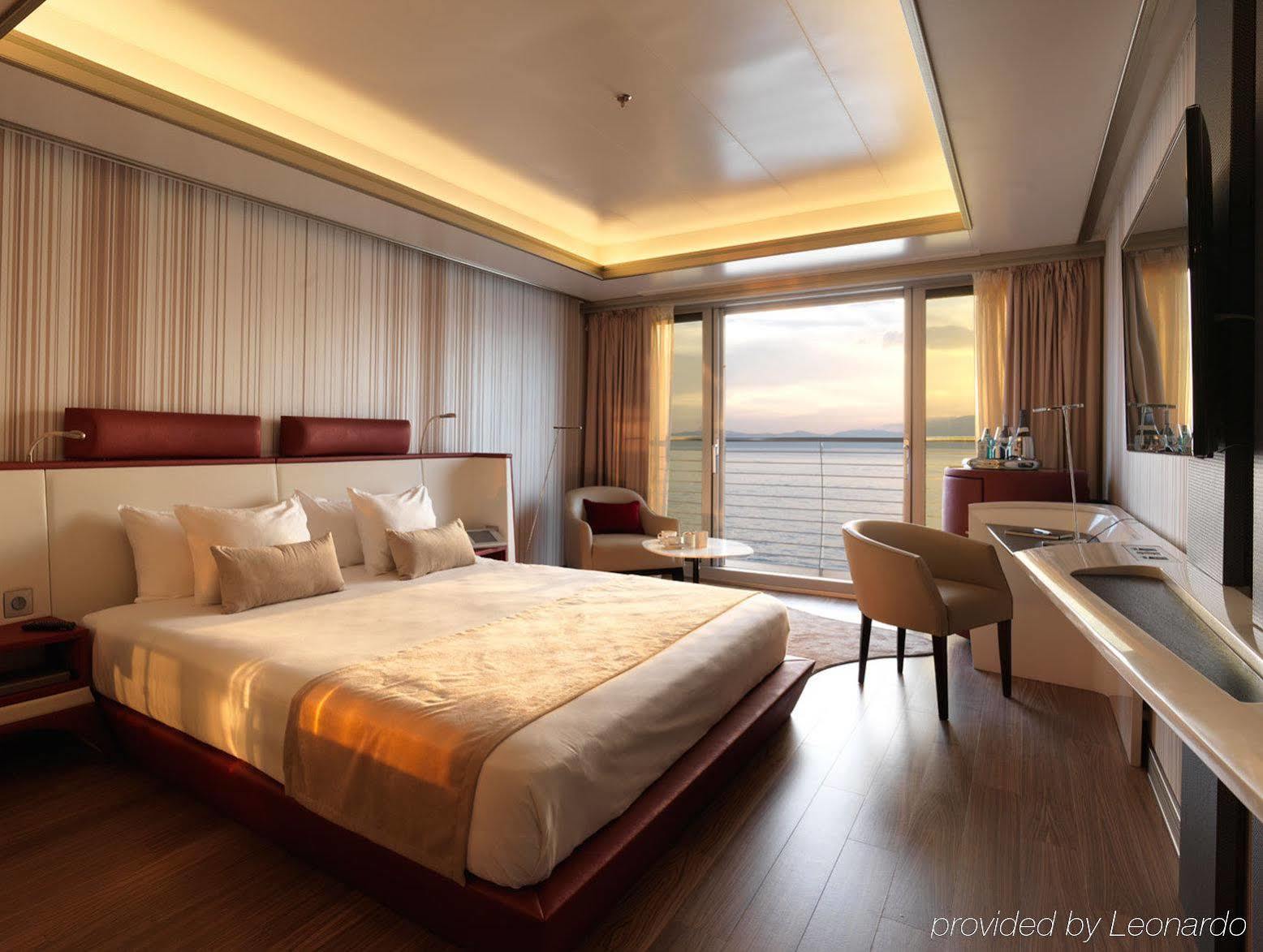 Hotel Sunborn Gibraltar Extérieur photo