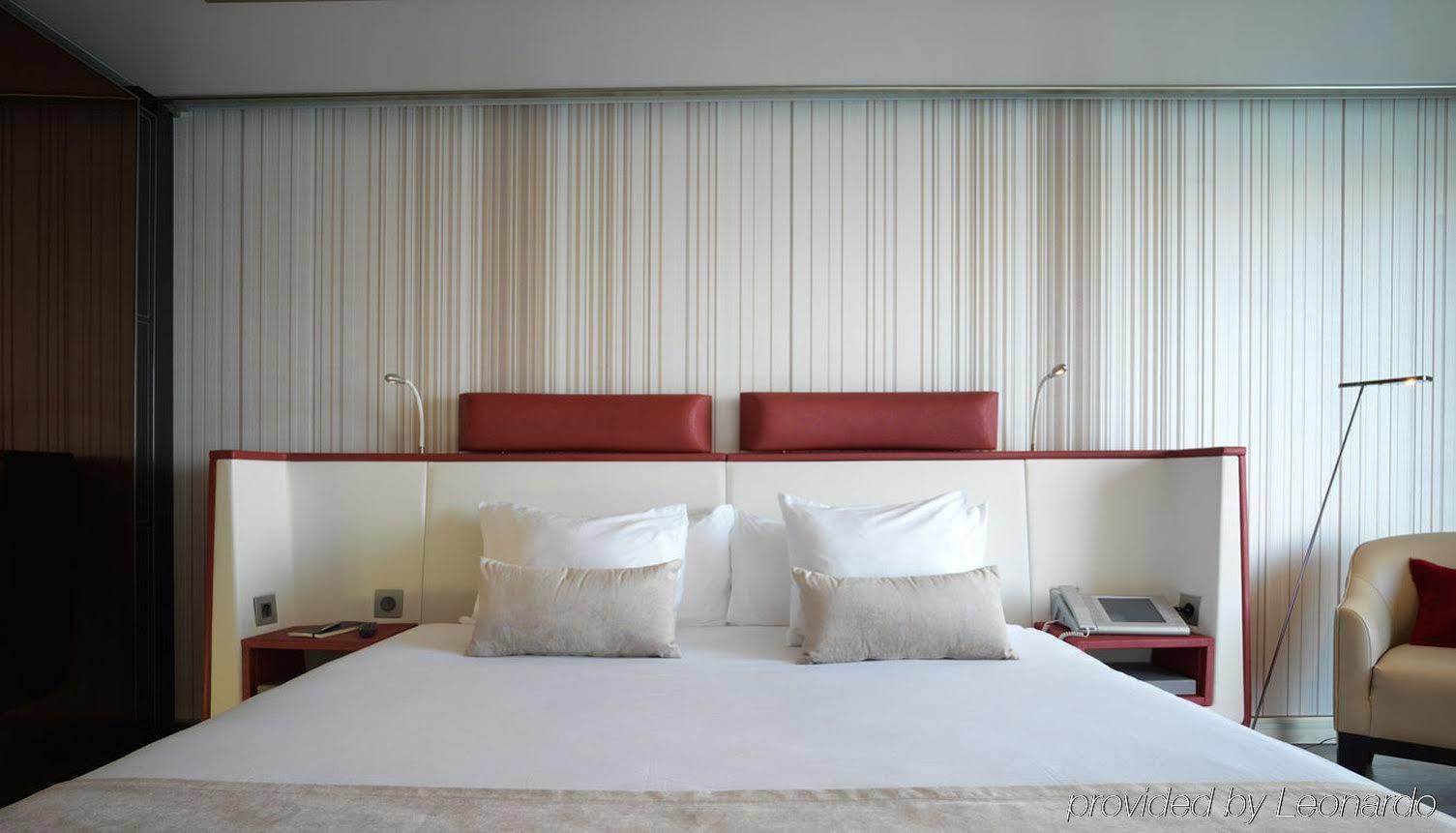 Hotel Sunborn Gibraltar Extérieur photo