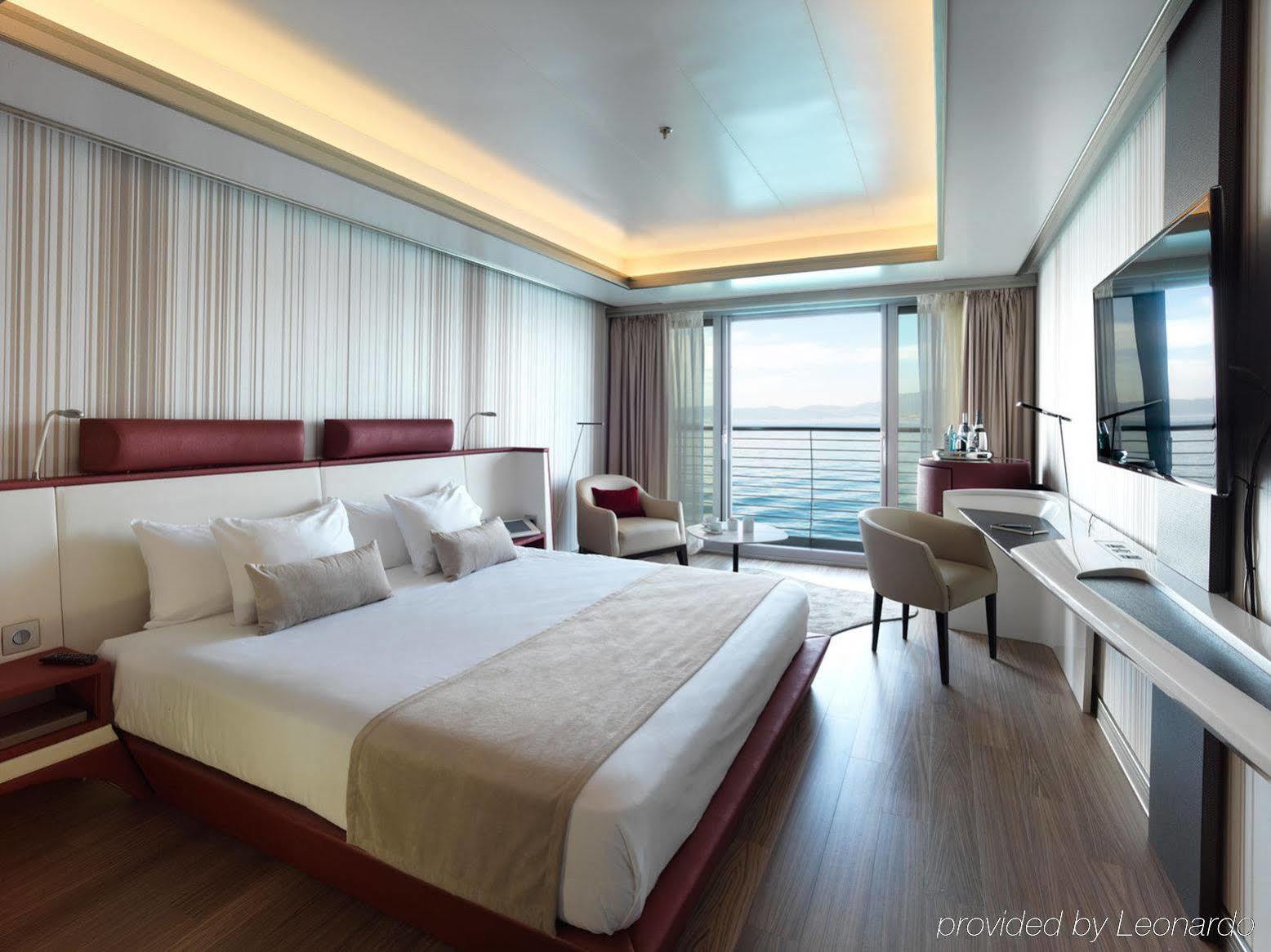 Hotel Sunborn Gibraltar Extérieur photo