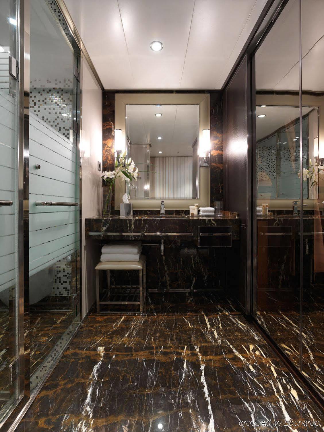 Hotel Sunborn Gibraltar Extérieur photo
