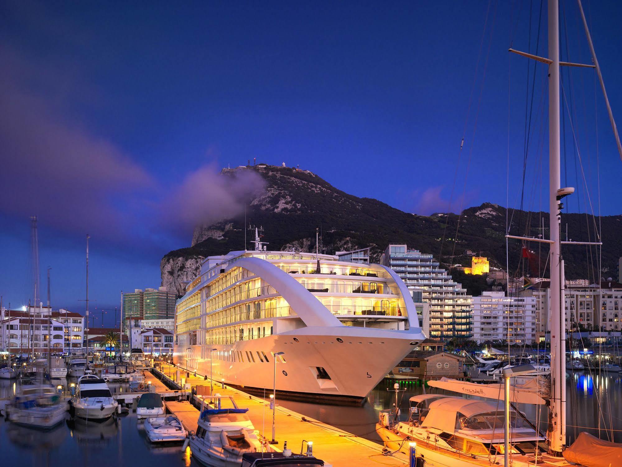 Hotel Sunborn Gibraltar Extérieur photo