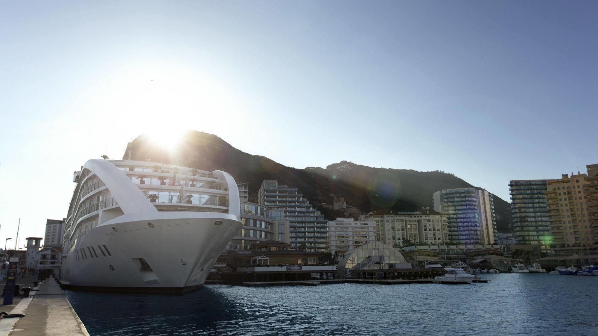 Hotel Sunborn Gibraltar Extérieur photo