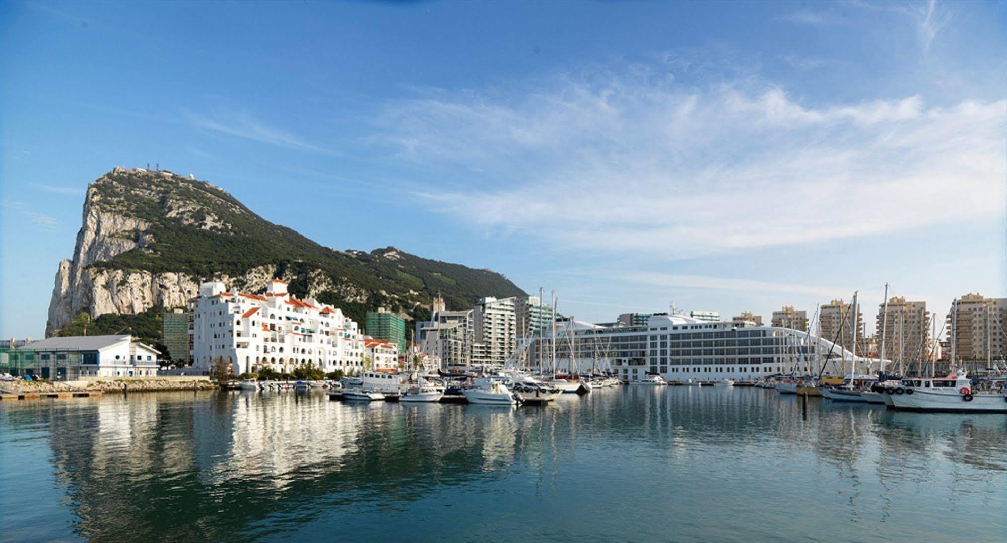 Hotel Sunborn Gibraltar Extérieur photo