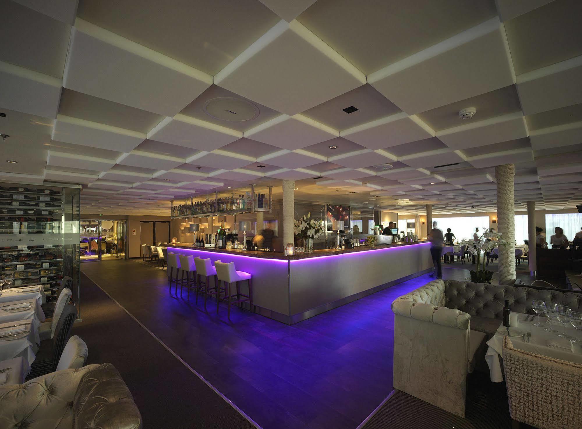 Hotel Sunborn Gibraltar Extérieur photo